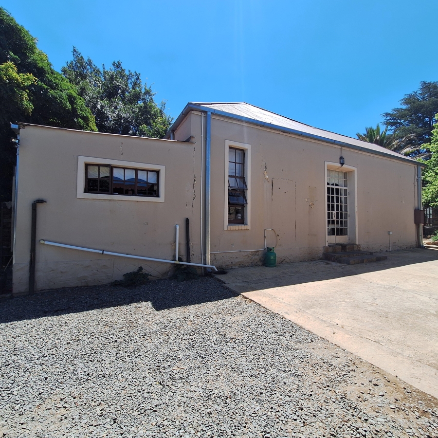 5 Bedroom Property for Sale in Frankfort Free State